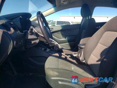 Zdjęcie 7 z 12 samochodu: 2014 KIA FORTE EX VIN:KNAFX4A88E5176772 - miniatura
