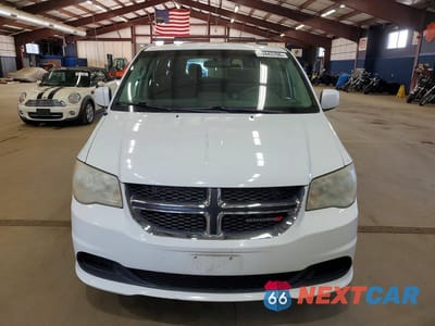Piąte zdjęcie samochodu w środku: 2014 DODGE GRAND CARAVAN SXT VIN:2C4RDGCG4ER478108 - miniatura