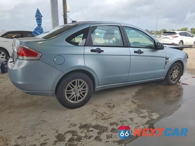 Trzecie zdjęcie samochodu z tyłu: 2008 FORD FOCUS SE VIN:1FAHP35N08W147289 - miniatura
