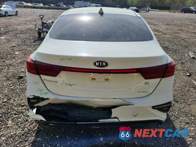 Zdjęcie 6 z 12 samochodu: 2021 KIA FORTE LXS VIN:3KPF24AD9ME290751 - miniatura