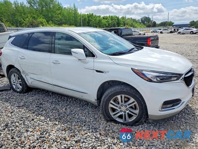 Czwarte zdjęcie samochodu z boku: 2020 BUICK ENCLAVE ESSENCE VIN:5GAERBKW5LJ119459 - miniatura