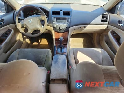 Zdjęcie 8 z 12 samochodu: 2007 HONDA ACCORD EX VIN:1HGCM56767A125366 - miniatura