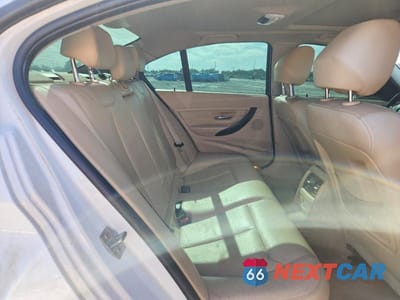 Zdjęcie 10 z 11 samochodu: 2015 BMW 328 I VIN:WBA3A5G51FNS84403 - miniatura