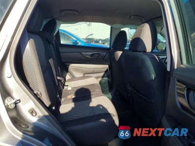 Zdjęcie 11 z 14 samochodu: 2020 NISSAN ROGUE S VIN:5N1AT2MT8LC819865 - miniatura