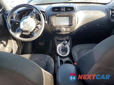 Zdjęcie 8 z 13 samochodu: 2019 KIA SOUL + VIN:KNDJP3A56K7668083 - miniatura