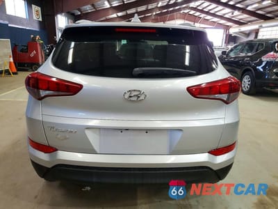 Zdjęcie 6 z 13 samochodu: 2018 HYUNDAI TUCSON SEL VIN:KM8J33A40JU713856 - miniatura