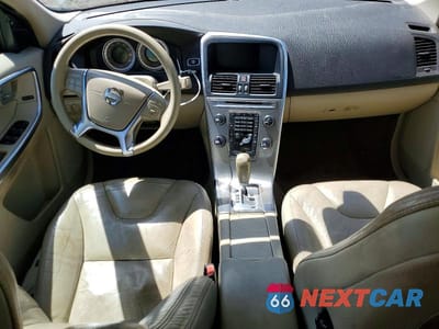 Zdjęcie 8 z 12 samochodu: 2012 VOLVO XC60 3.2 VIN:YV4940DZ9C2344338 - miniatura