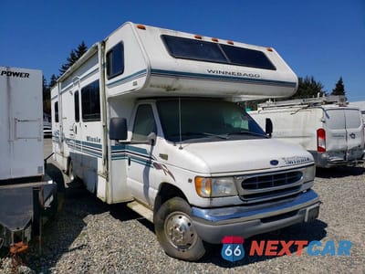 2001 WINNEBAGO MINNIE 2529RG 1FDXE45S51HA73722 - główne zdjęcie licytacji z USA - miniatura