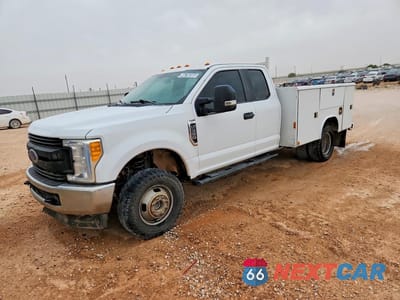 2017 FORD F350 SUPER DUTY 1FD8X3H60HEF40855 - główne zdjęcie licytacji z USA - miniatura
