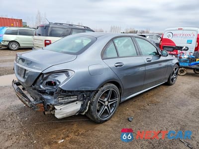 Trzecie zdjęcie samochodu z tyłu: 2017 MERCEDES-BENZ C 300 4MATIC VIN:55SWF4KB6HU187416 - miniatura