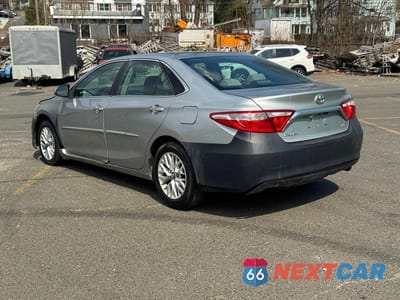 Trzecie zdjęcie samochodu z tyłu: 2017 TOYOTA CAMRY LE VIN:4T1BF1FK5HU719847 - miniatura