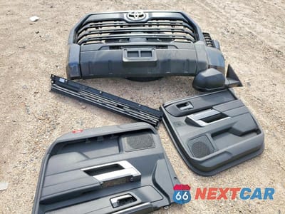 Zdjęcie 12 z 13 samochodu: 2025 TOYOTA TUNDRA SR5 VIN:5TFLA5DB4SX266943 - miniatura