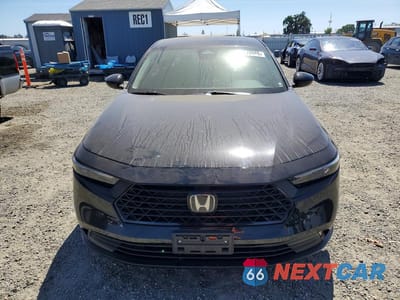 Piąte zdjęcie samochodu w środku: 2023 HONDA ACCORD EX VIN:1HGCY1F30PA026133 - miniatura