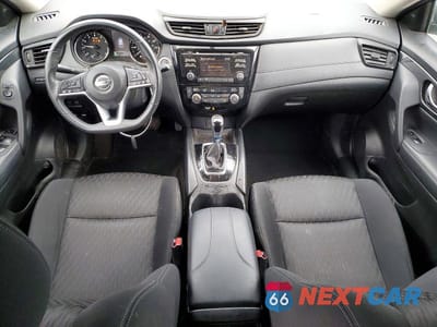 Zdjęcie 8 z 13 samochodu: 2017 NISSAN ROGUE SV VIN:KNMAT2MV9HP575858 - miniatura