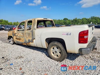 Drugie zdjęcie samochodu z przodu: 2011 CHEVROLET SILVERADO K1500 LT VIN:1GCRKSE38BZ391297 - miniatura
