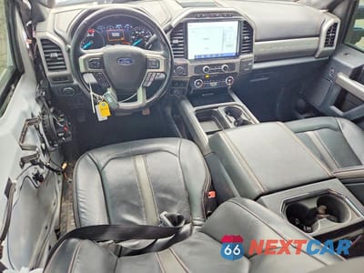 Zdjęcie 8 z 12 samochodu: 2022 FORD F350 SUPER DUTY VIN:1FT8W3BT4NEF53190 - miniatura