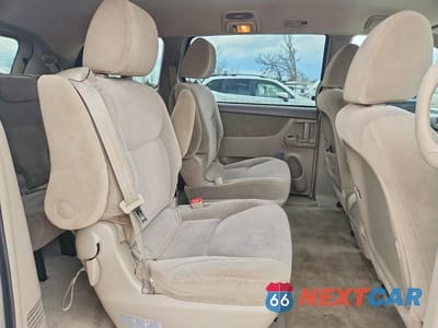 Zdjęcie 11 z 13 samochodu: 2009 TOYOTA SIENNA XLE VIN:5TDZK22C89S229816 - miniatura