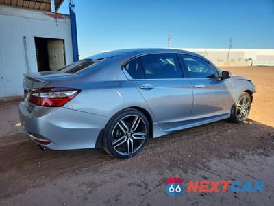Trzecie zdjęcie samochodu z tyłu: 2016 HONDA ACCORD SPORT VIN:1HGCR2F58GA204066 - miniatura