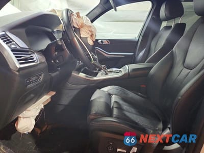 Zdjęcie 7 z 13 samochodu: 2019 BMW X5 XDRIVE40I VIN:5UXCR6C57KLK84174 - miniatura