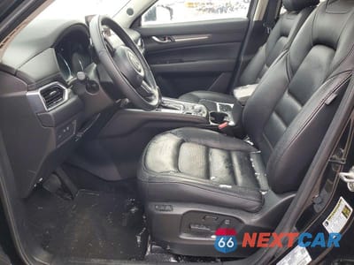 Zdjęcie 7 z 13 samochodu: 2021 MAZDA CX-5 GRAND TOURING VIN:JM3KFBDM8M1419138 - miniatura