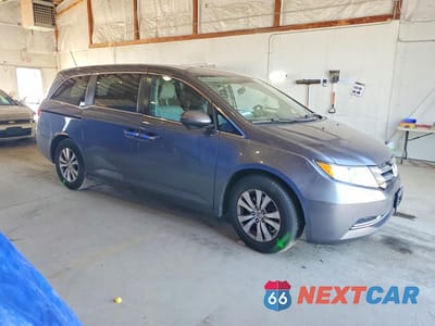 Czwarte zdjęcie samochodu z boku: 2017 HONDA ODYSSEY EX VIN:5FNRL5H4XHB014200 - miniatura