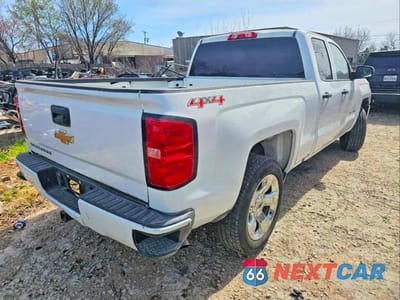 Czwarte zdjęcie samochodu z boku: 2016 CHEVROLET SILVERADO C1500 LT VIN:1GCVKPEH0GZ333764 - miniatura