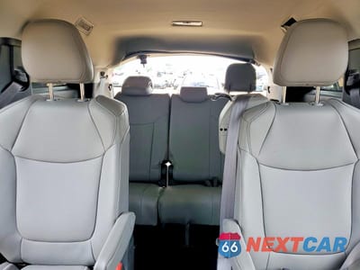 Zdjęcie 10 z 14 samochodu: 2025 TOYOTA SIENNA XLE 8-PASSENGER VIN:5TDYRKEC1SS257109 - miniatura