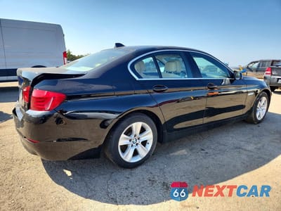 Trzecie zdjęcie samochodu z tyłu: 2011 BMW 528 I VIN:WBAFR1C52BC745019 - miniatura