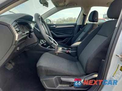 Zdjęcie 7 z 12 samochodu: 2019 VOLKSWAGEN JETTA S VIN:3VWC57BU8KM030206 - miniatura
