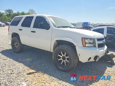 Czwarte zdjęcie samochodu z boku: 2007 CHEVROLET TAHOE C1500 VIN:1GNEC03017R420081 - miniatura