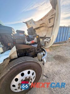 Zdjęcie 7 z 14 samochodu: 2021 INTERNATIONAL MV607 VIN:3HAEUMMLXML122889 - miniatura