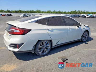 Trzecie zdjęcie samochodu z tyłu: 2020 HONDA CLARITY VIN:JHMZC5F1XLC001458 - miniatura