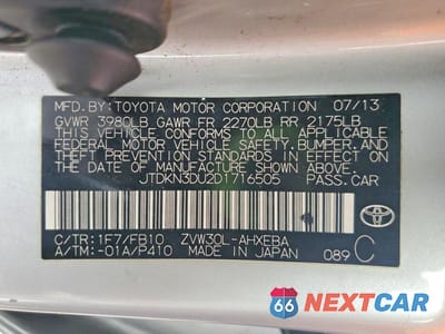 Zdjęcie 13 z 13 samochodu: 2013 TOYOTA PRIUS THREE VIN:JTDKN3DU2D1716505 - miniatura