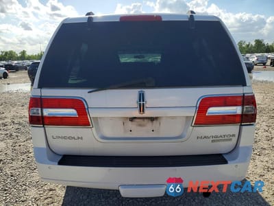 Zdjęcie 6 z 13 samochodu: 2011 LINCOLN NAVIGATOR L VIN:5LMJJ3H55BEJ03691 - miniatura