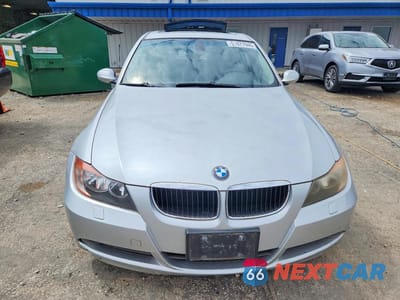 Piąte zdjęcie samochodu w środku: 2006 BMW 325 XI VIN:WBAVD13556KV11771 - miniatura