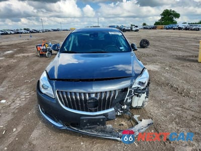 Piąte zdjęcie samochodu w środku: 2017 BUICK REGAL PREMIUM VIN:2G4GR5GX0H9138722 - miniatura