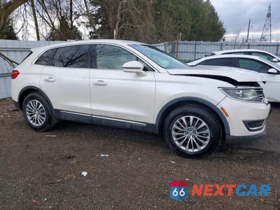 Czwarte zdjęcie samochodu z boku: 2016 LINCOLN MKX SELECT VIN:2LMTJ8KR9GBL71896 - miniatura