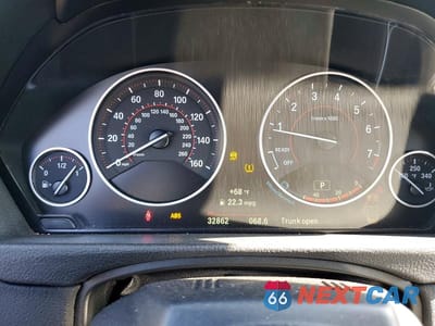 Zdjęcie 9 z 12 samochodu: 2015 BMW 428 I VIN:WBA3V5C50F5A79202 - miniatura