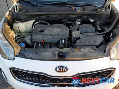 Zdjęcie 12 z 13 samochodu: 2017 KIA SPORTAGE LX VIN:KNDPMCAC0H7131980 - miniatura