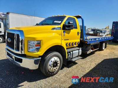 2022 FORD F650 SUPER DUTY 1FDWF6DC1NDF01040 - główne zdjęcie licytacji z USA - miniatura