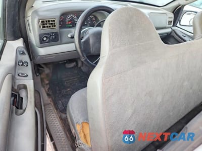 Zdjęcie 8 z 12 samochodu: 2004 FORD F250 SUPER DUTY VIN:1FTNF20L64EE08764 - miniatura