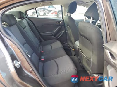 Zdjęcie 10 z 12 samochodu: 2014 MAZDA 3 TOURING VIN:3MZBM1V72EM101969 - miniatura