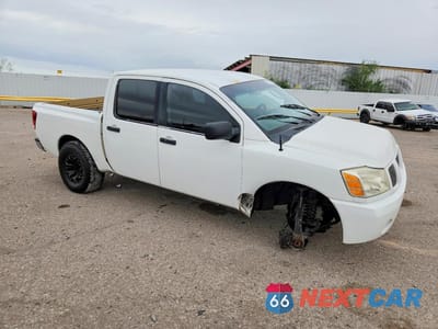 Czwarte zdjęcie samochodu z boku: 2004 NISSAN TITAN XE VIN:1N6AA07A34N584058 - miniatura