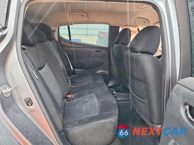 Zdjęcie 10 z 13 samochodu: 2023 NISSAN LEAF S VIN:1N4AZ1BV1PC558107 - miniatura