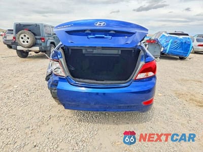 Zdjęcie 6 z 12 samochodu: 2017 HYUNDAI ACCENT SE VIN:KMHCT4AE3HU273911 - miniatura