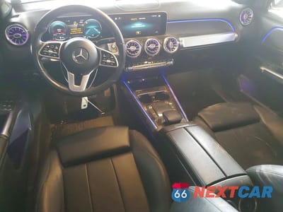 Zdjęcie 8 z 12 samochodu: 2021 MERCEDES-BENZ GLB 250 VIN:W1N4M4GB3MW106488 - miniatura