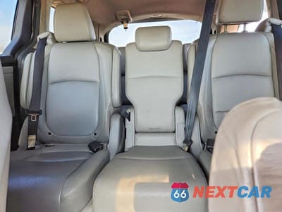 Zdjęcie 10 z 14 samochodu: 2019 HONDA ODYSSEY EXL VIN:5FNRL6H74KB068762 - miniatura