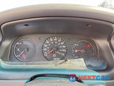 Zdjęcie 9 z 11 samochodu: 1996 TOYOTA COROLLA BASE VIN:1NXBA02E1TZ475566 - miniatura