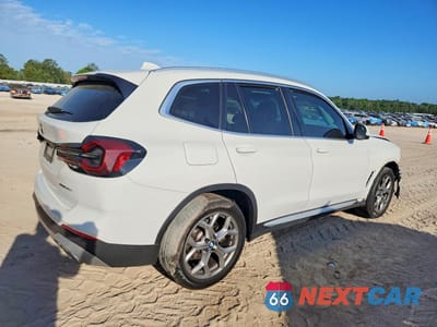 Trzecie zdjęcie samochodu z tyłu: 2022 BMW X3 SDRIVE30I VIN:5UX43DP01N9J49752 - miniatura