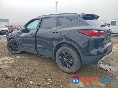 Drugie zdjęcie samochodu z przodu: 2021 CHEVROLET BLAZER 2LT VIN:3GNKBCRS3MS537721 - miniatura
